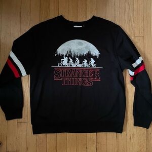 Stranger Things 2XL Long sleeve sweater